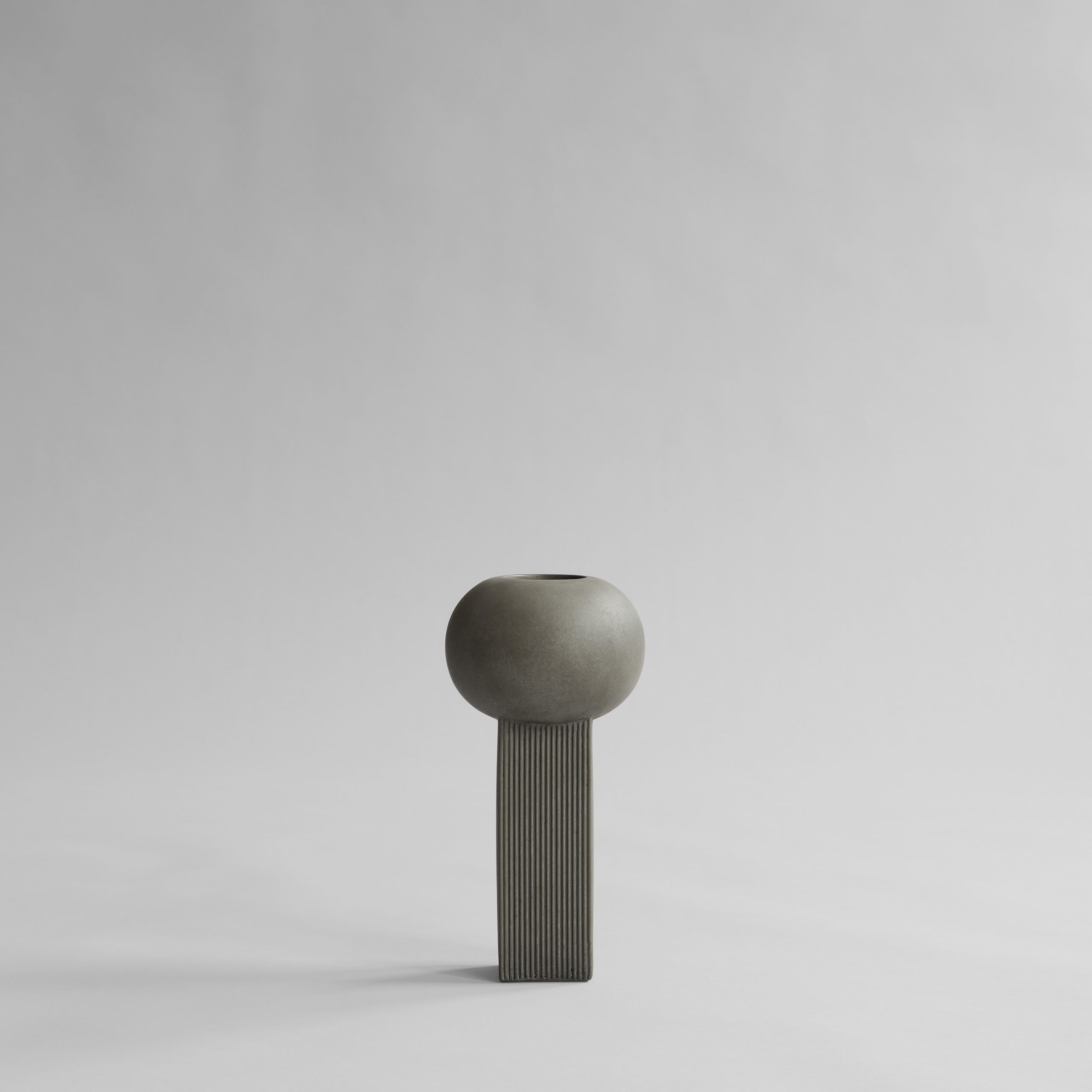 223036 - Empire Vase, Mini - Dark Grey